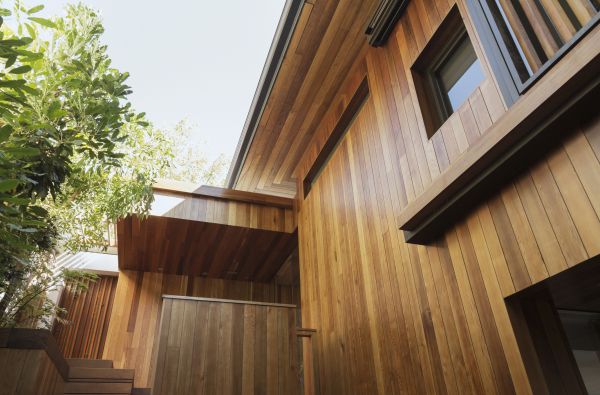Wood Siding Repair in Overland Park
